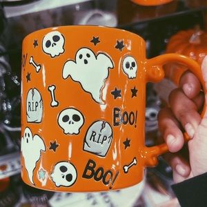 eli and ana halloween mug